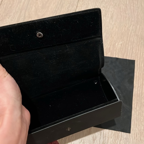 Marc by Marc Jacobs Maroon Mirrored Cat Eye Sunglasses with Box & Wipe - Picture 5 of 8